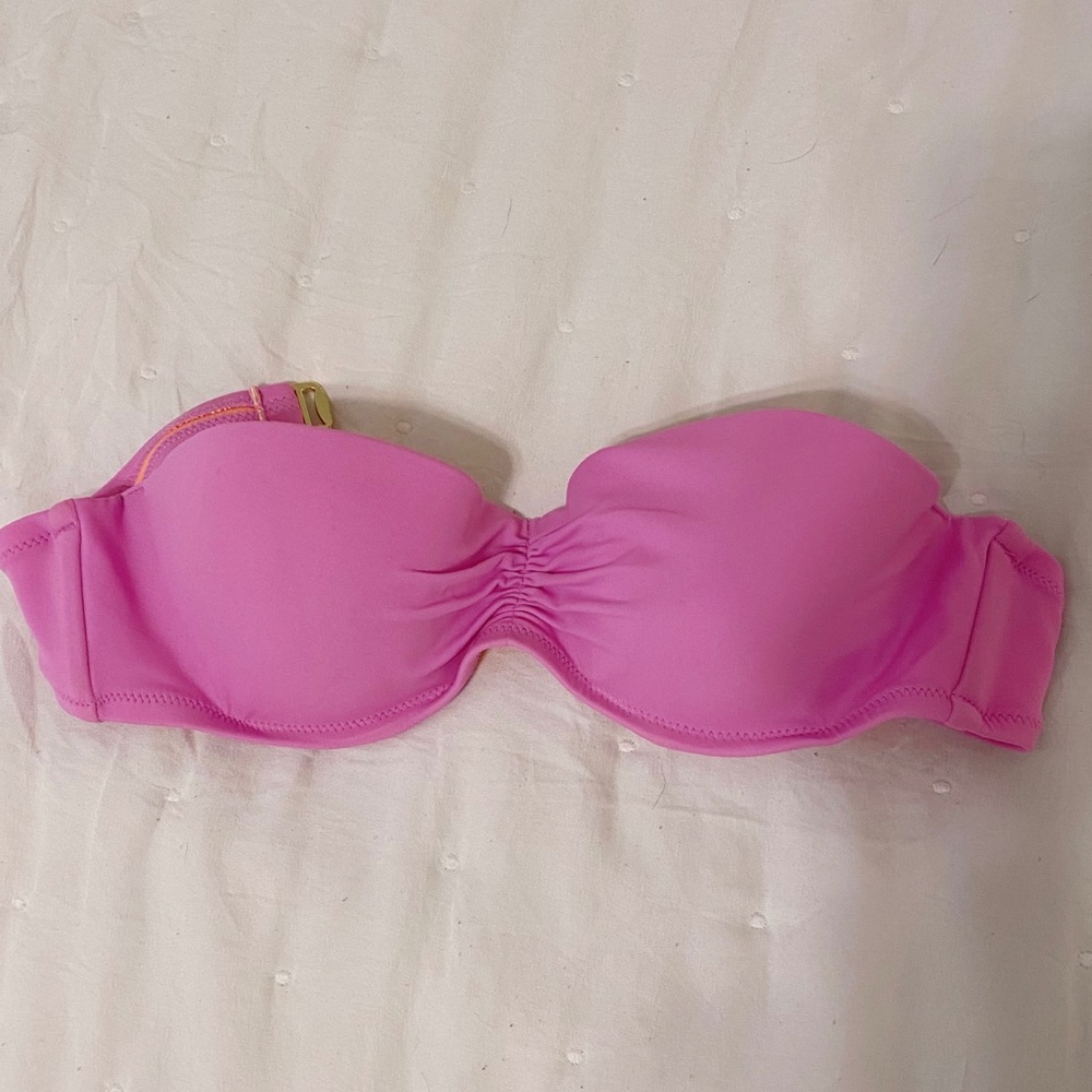 Victoria’s Secret bathing suit top